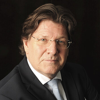 Robert Freitag, Geschäftsleiter der Sutor Bank